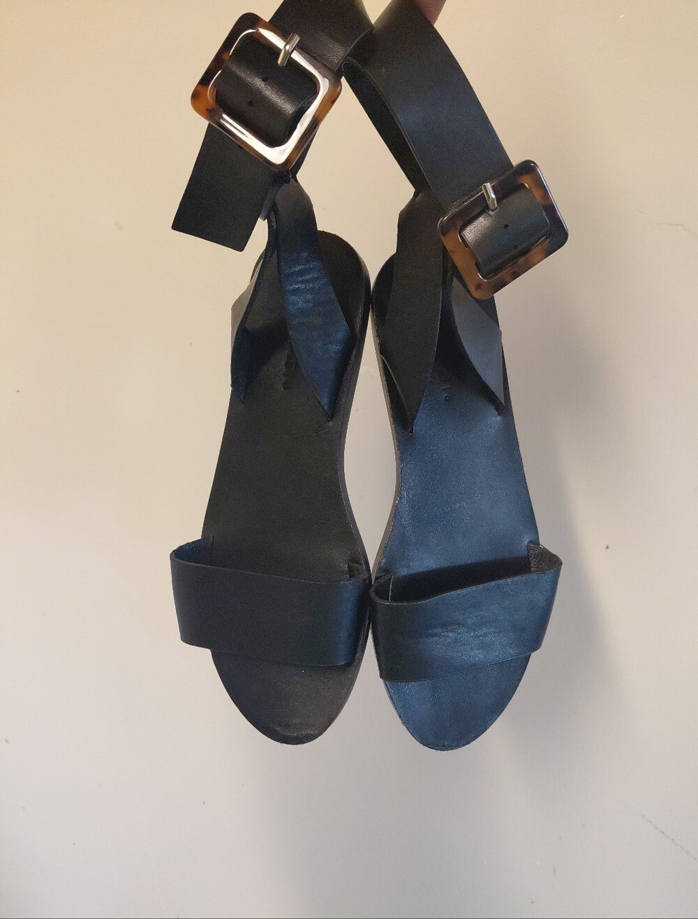 Glassons Womens Black Slingback Flats Open Toe Buckle Sandals Size 6
